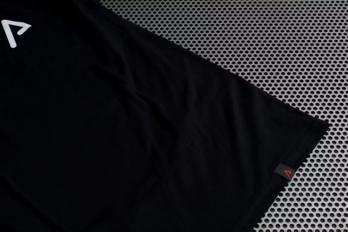 URBAN REAPER STANDARD EDITION SHIRT - Image 3