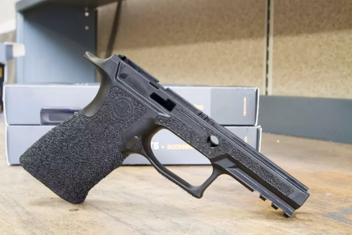 PRE-STIPPLED SIG P320 X-CARRY, M, GRIP MODULE - Image 5